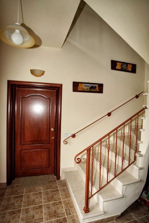 Traditional Apartments Tsikrikonis Mirtofiton Exterior foto